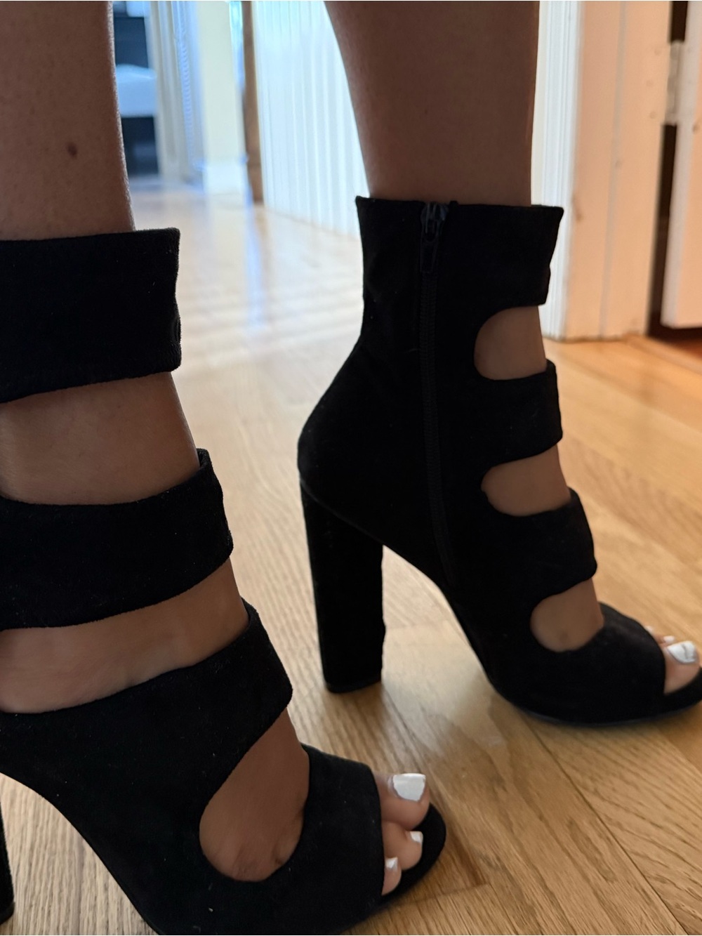 Steve Madden Black Suede Strappy Cutout Block Heel Booties